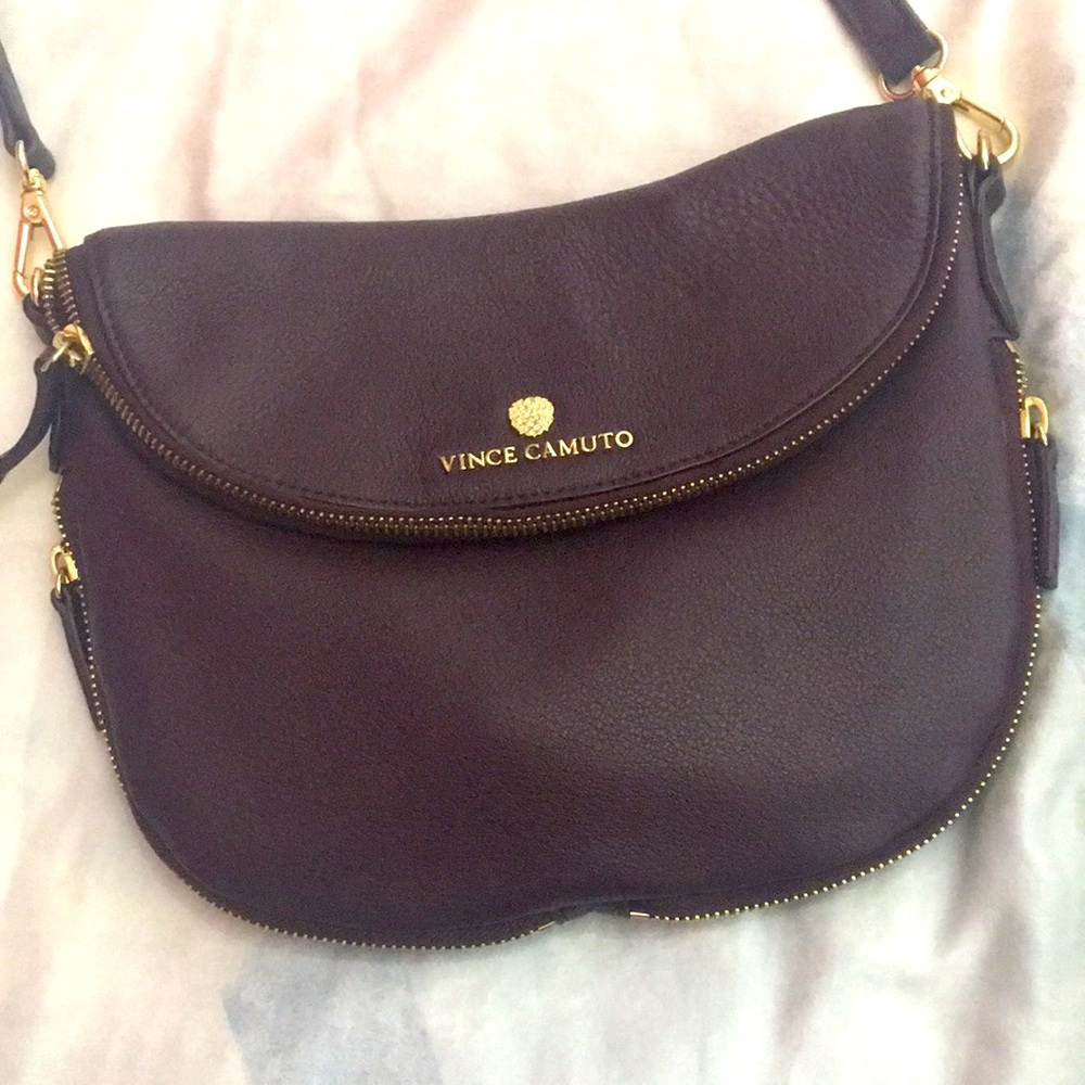 NWOT vince camuto burgundy cross body